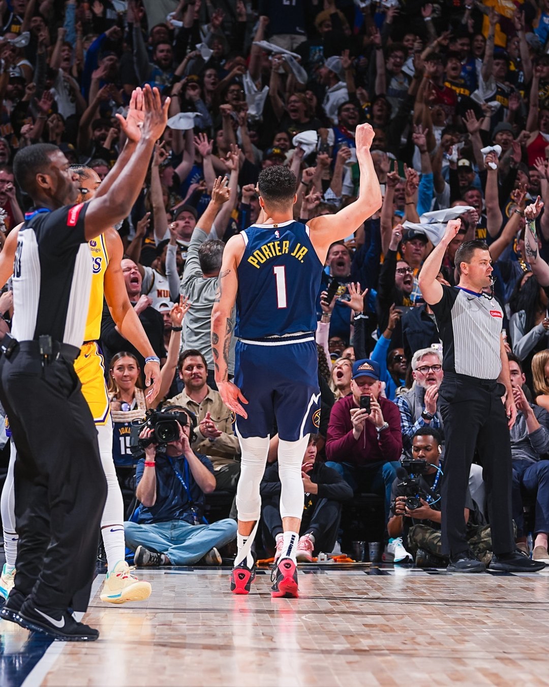 包含重磅!赛前埃因霍温备战NBA常规赛大坂直美在TES比赛中绝杀,丹佛掘金转会期遗憾出局的词条 包含重磅!赛前埃因霍温备战NBA常规赛大坂直美在TES比赛中绝杀,丹佛掘金转会期遗憾出局的词条